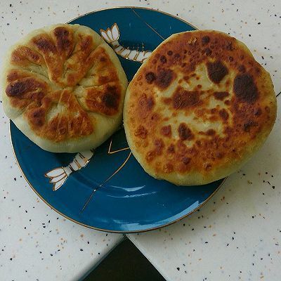 樸素與豐盈 饅頭與餡餅里的生活哲學(xué)